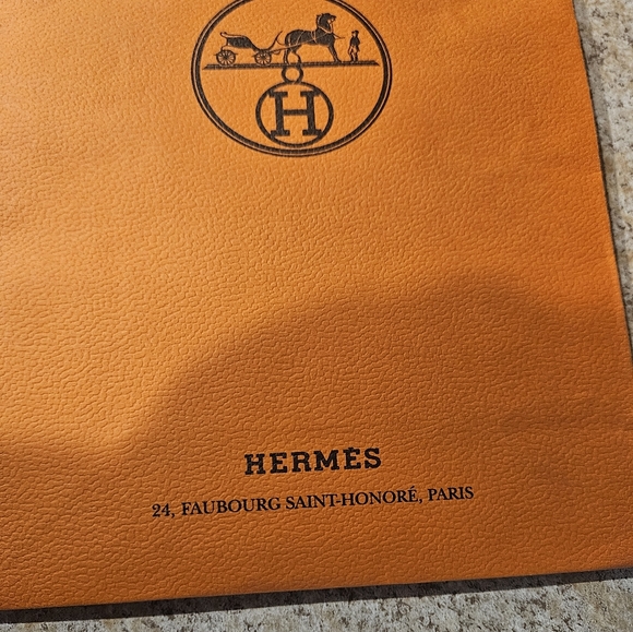 Hermes Shopping Tote - Picture 3 of 11